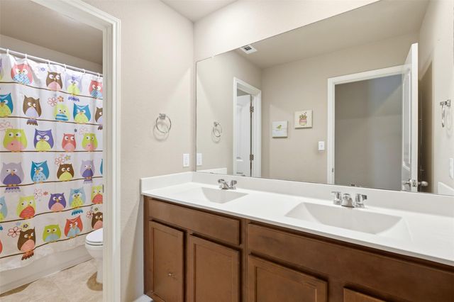 8104 Rosano ST, Round Rock, TX 78665