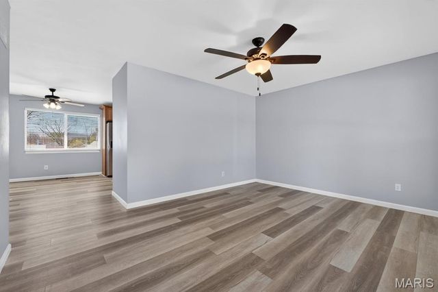 1415 Saint Theresa Lane, St Charles, MO 63304