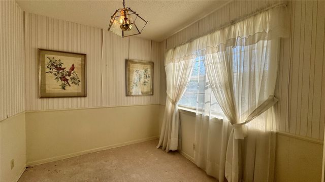 100 Poinsetta Circle, Terrell, TX 75160