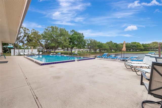 27 GORDON COURT, Leesburg, FL 34788