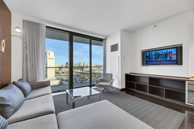 4381 West Flamingo Road 2220, Las Vegas, NV 89103