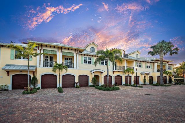 3770 County Line Road C2, Tequesta, FL 33469