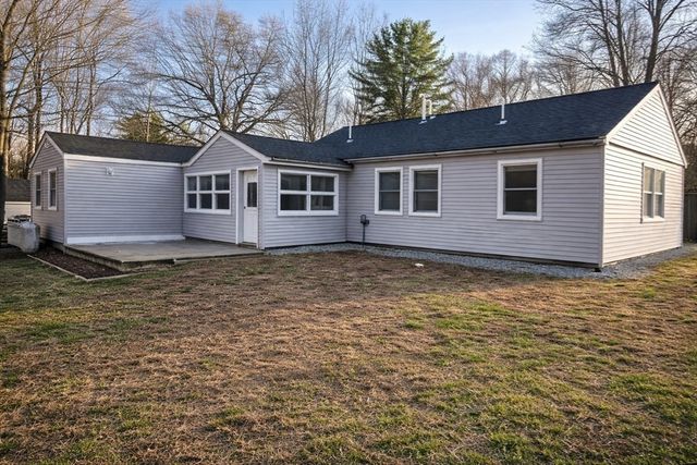 18 Edgewood, Dr, Holden, MA 01520