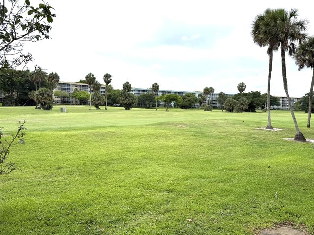 907 Cypress Terrace 201, Pompano Beach, FL 33069