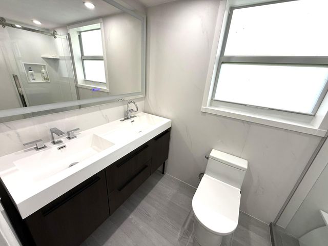 907 Cypress Terrace 201, Pompano Beach, FL 33069