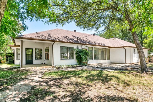 3210 Bluebonnet Circle, Weatherford, TX 76087