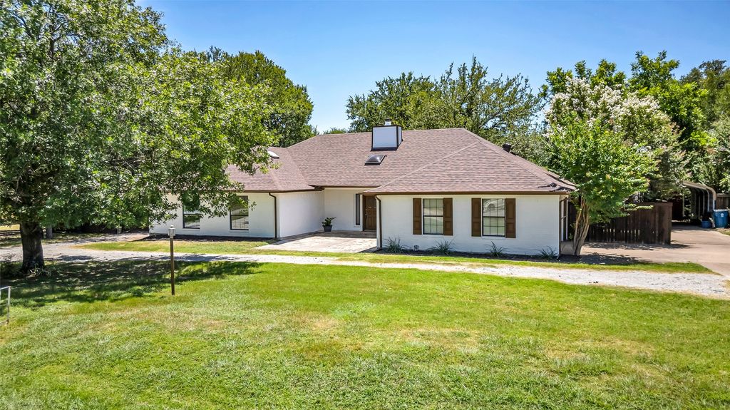 3210 Bluebonnet Circle, Weatherford, TX 76087