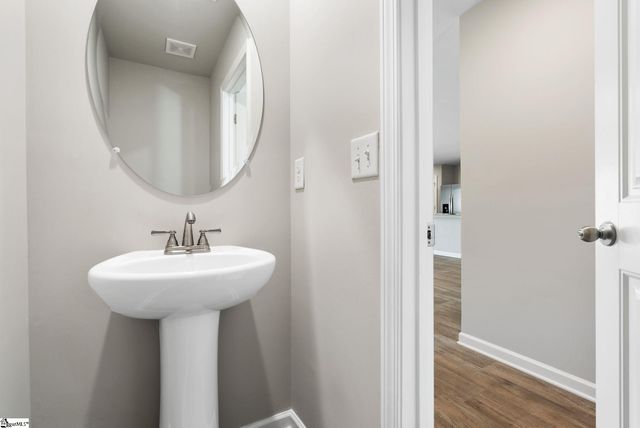 105 Echline Street, Fountain Inn, SC 29644