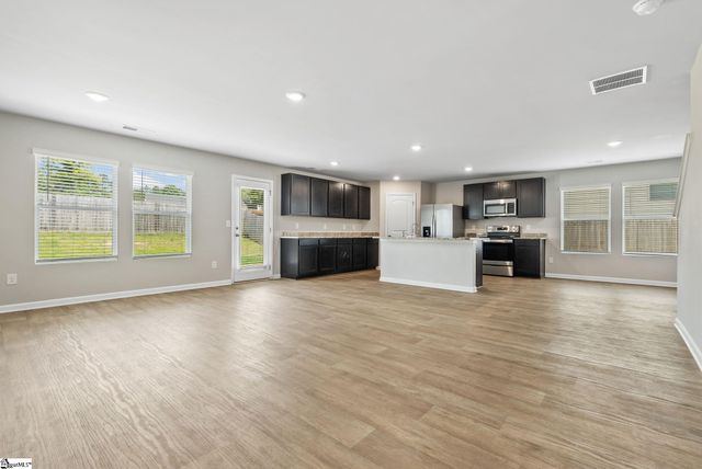 105 Echline Street, Fountain Inn, SC 29644