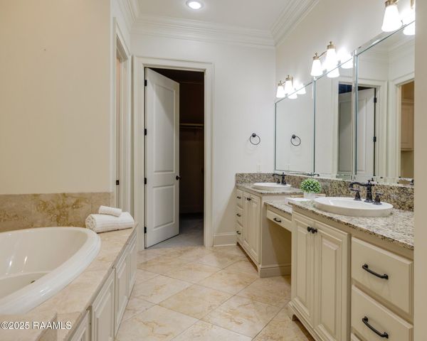 202 Pendleton Boulevard, Lafayette, LA 70508