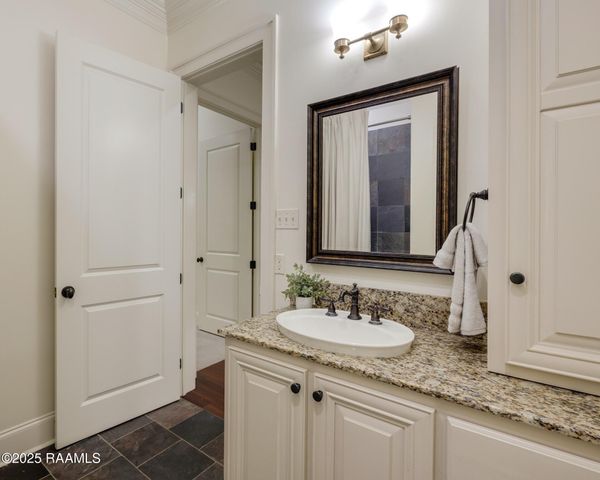 202 Pendleton Boulevard, Lafayette, LA 70508