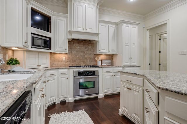 202 Pendleton Boulevard, Lafayette, LA 70508