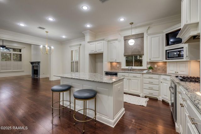 202 Pendleton Boulevard, Lafayette, LA 70508