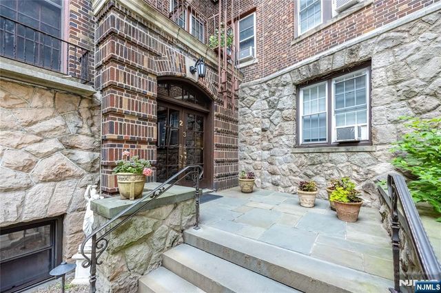 275 Engle Street G1, Englewood, NJ 07631