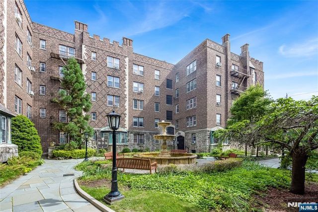 275 Engle Street G1, Englewood, NJ 07631