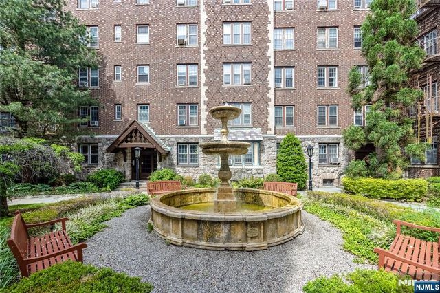 275 Engle Street G1, Englewood, NJ 07631