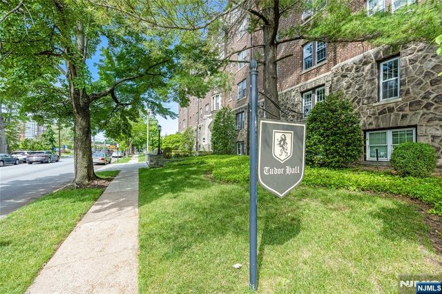 275 Engle Street G1, Englewood, NJ 07631