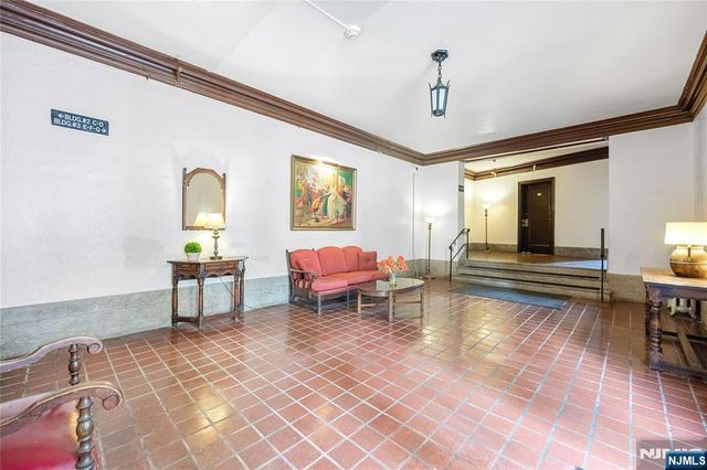 275 Engle Street G1, Englewood, NJ 07631