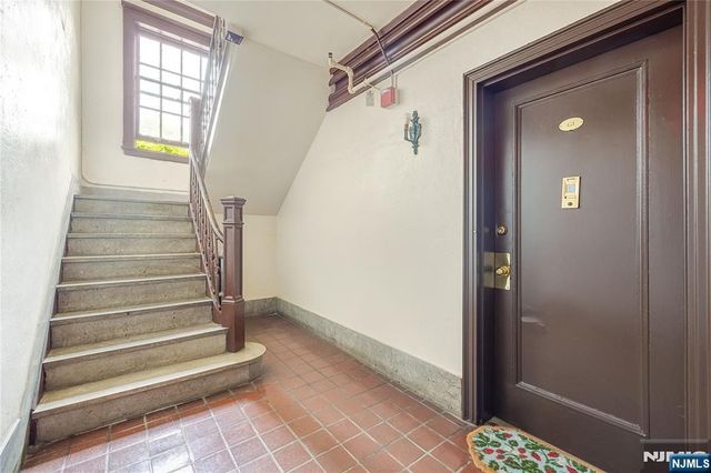 275 Engle Street G1, Englewood, NJ 07631