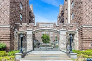 275 Engle Street G1, Englewood, NJ 07631