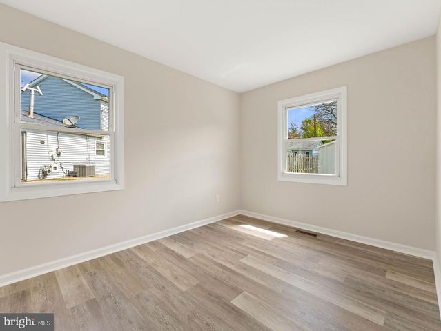 20 HUNTINGTON LN, Willingboro, NJ 08046