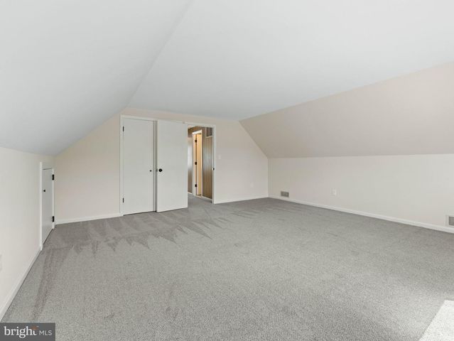 20 HUNTINGTON LN, Willingboro, NJ 08046