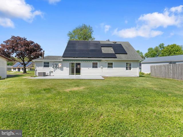 20 HUNTINGTON LN, Willingboro, NJ 08046
