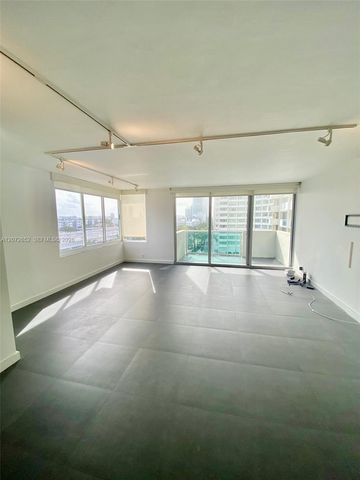 1200 West Avenue 815, Miami Beach, FL 33139