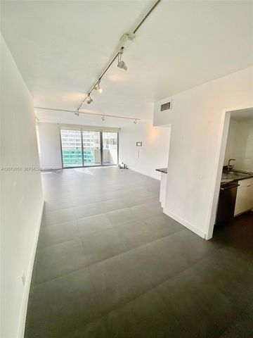 1200 West Avenue 815, Miami Beach, FL 33139