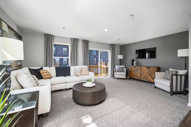 2668 Arrowhead Drive, Pingree Grove, IL 60140