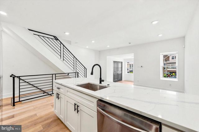 5616 FLORENCE AVE, Philadelphia, PA 19143