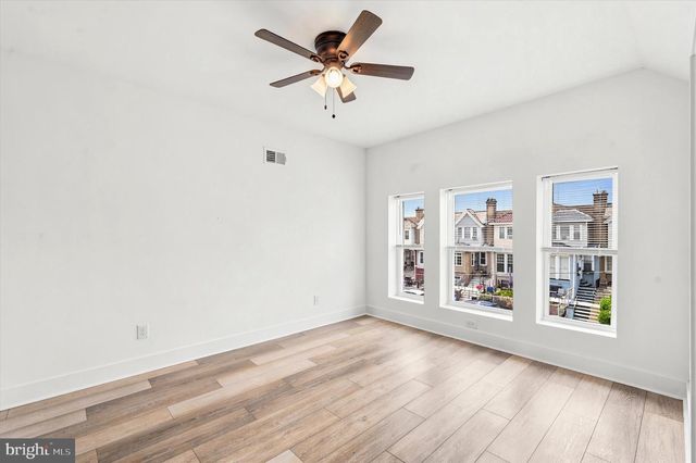 5616 FLORENCE AVE, Philadelphia, PA 19143