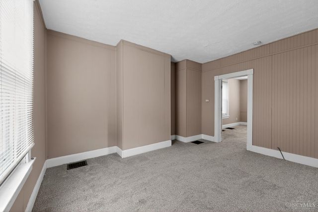 2074 Benninghofen Avenue, Hamilton, OH 45015