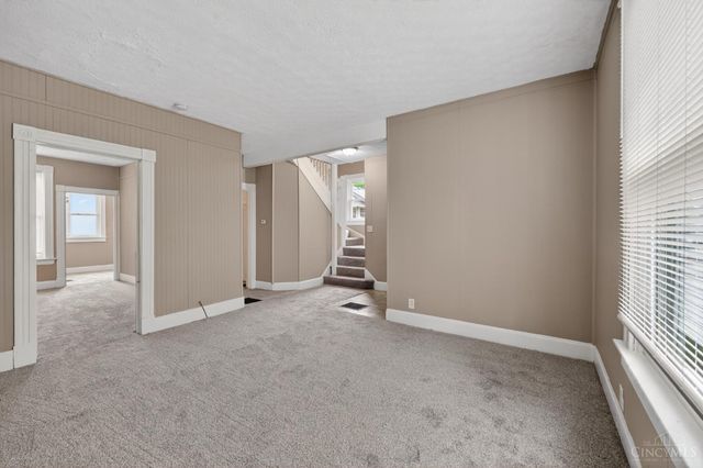 2074 Benninghofen Avenue, Hamilton, OH 45015