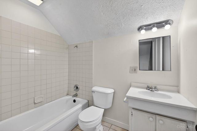 2074 Benninghofen Avenue, Hamilton, OH 45015