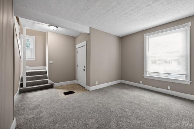 2074 Benninghofen Avenue, Hamilton, OH 45015