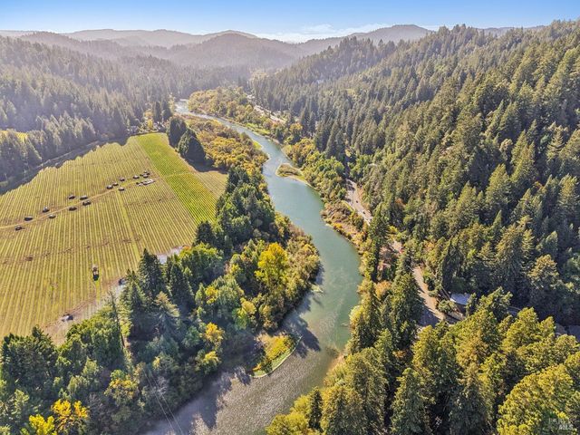 14619 Eagle Nest Ln, Guerneville, CA 95446