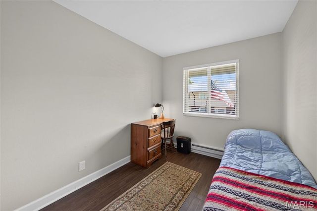 10065 N Bunker Hill Drive B, St Louis, MO 63123