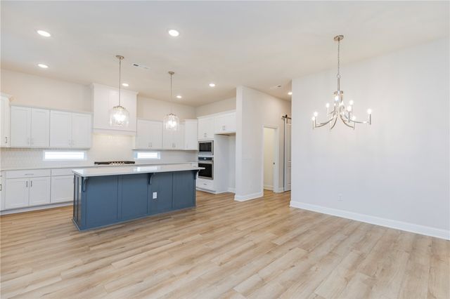 6760 Autumn Avenue, Springdale, AR 72762