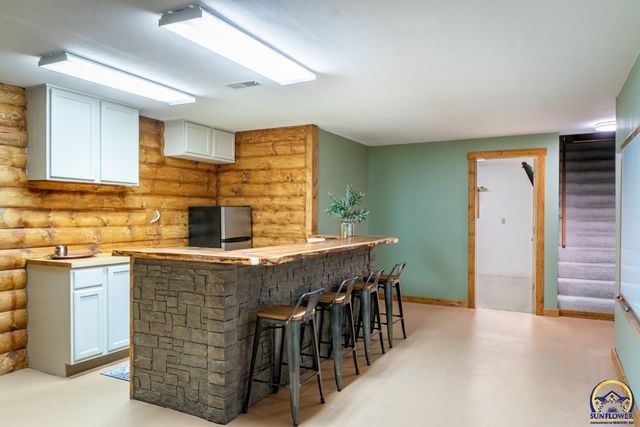 2700 SW Rother RD, Topeka, KS 66614