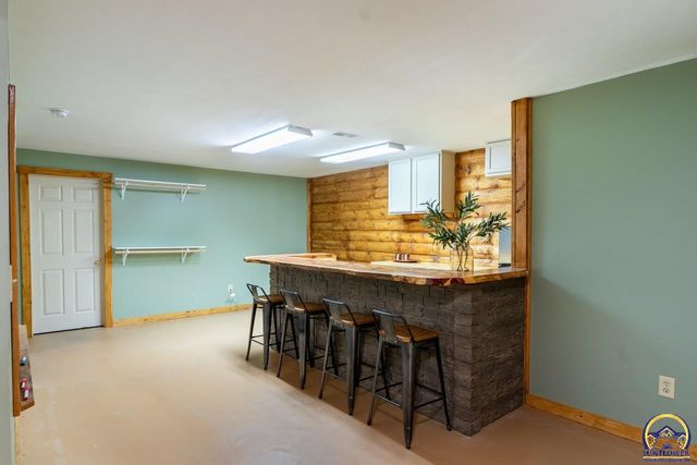 2700 SW Rother RD, Topeka, KS 66614