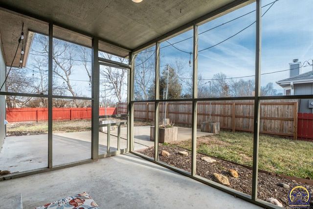 2700 SW Rother RD, Topeka, KS 66614