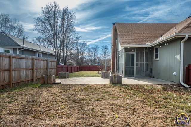 2700 SW Rother RD, Topeka, KS 66614