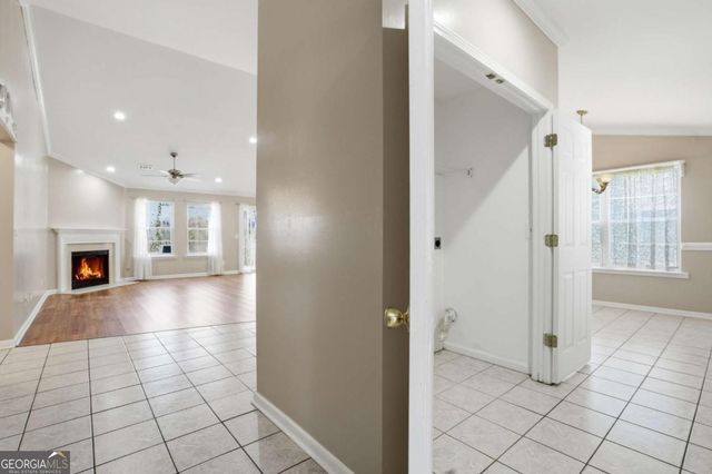 3665 Charlton Ives Drive NW, Lilburn, GA 30047