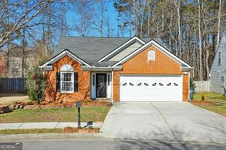 3665 Charlton Ives Drive NW, Lilburn, GA 30047