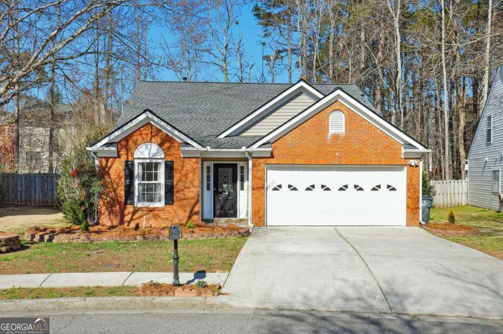 3665 Charlton Ives Drive NW, Lilburn, GA 30047