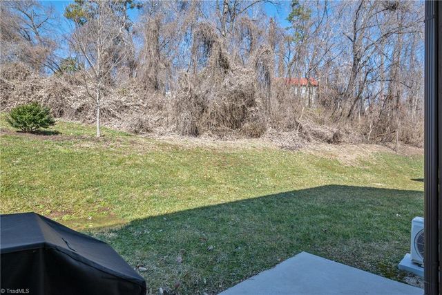 611 Riverside Drive, Mount Airy, NC 27030