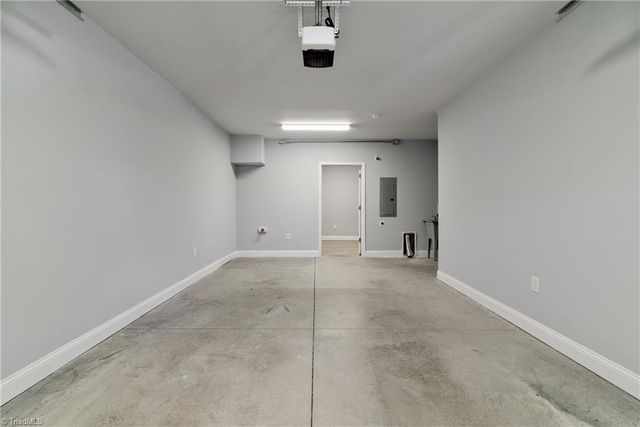 611 Riverside Drive, Mount Airy, NC 27030
