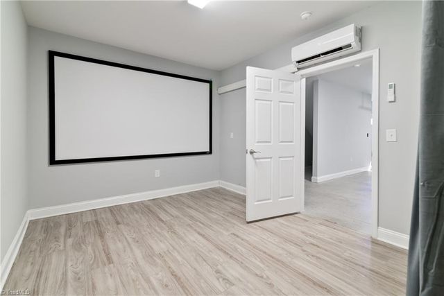 611 Riverside Drive, Mount Airy, NC 27030