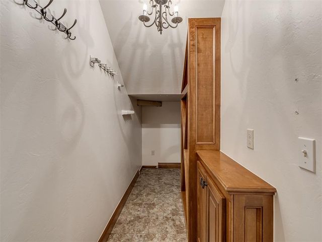 3600 Winding Lake Circle, Arcadia, OK 73007